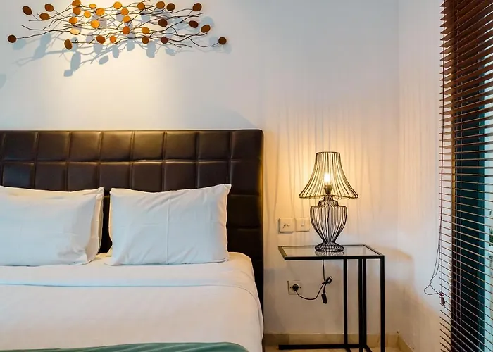 Solaris Private Club *