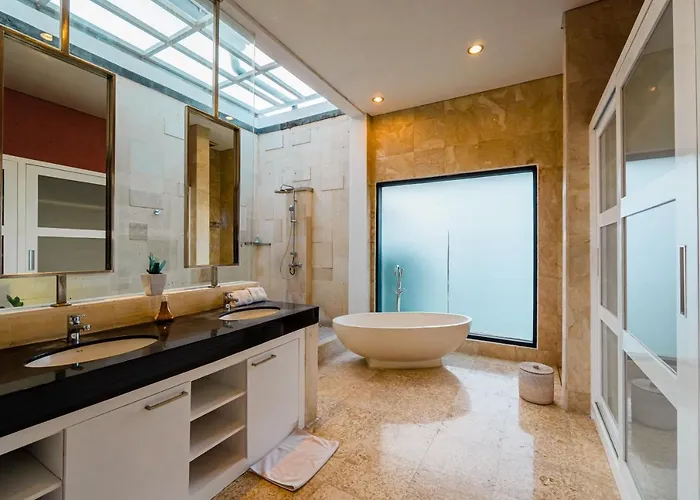 Solaris Private Club Villa