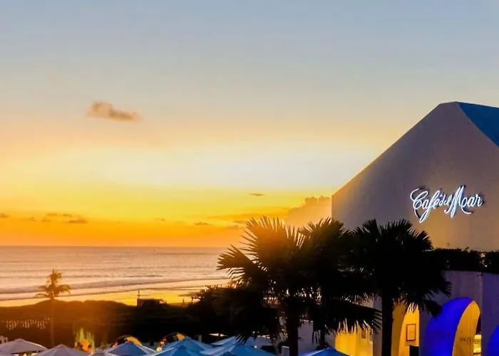 Solaris Private Club *