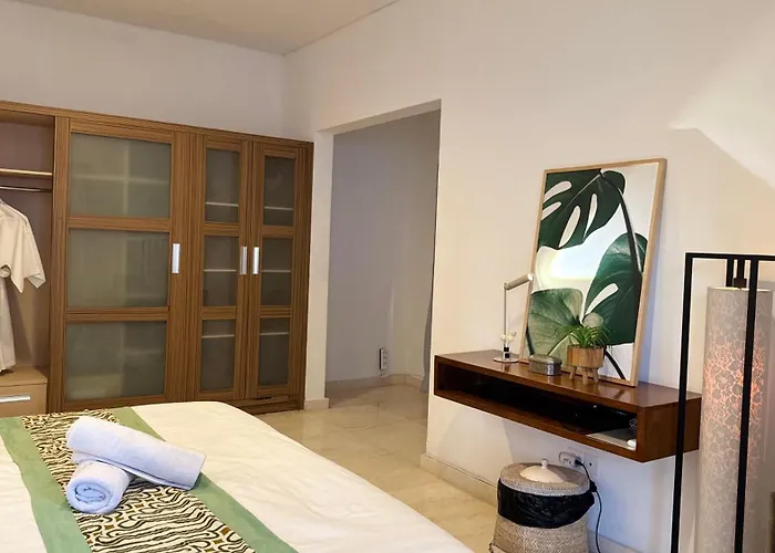 Solaris Private Club