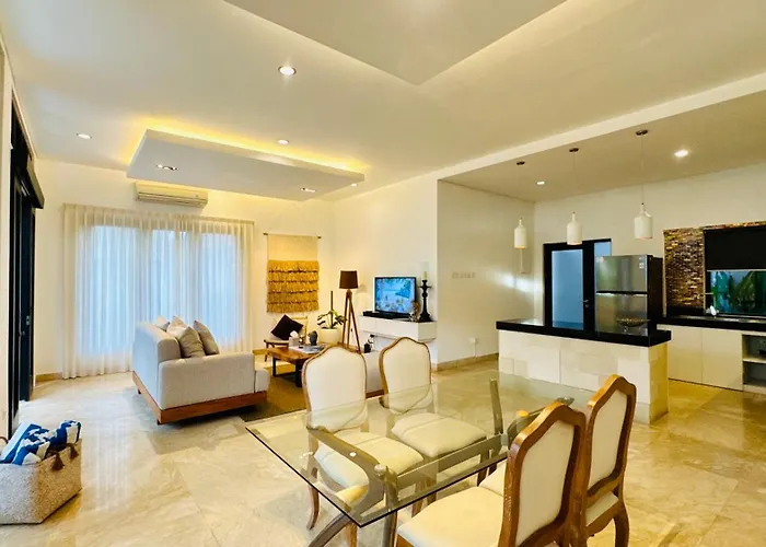 Solaris Private Club Villa Canggu